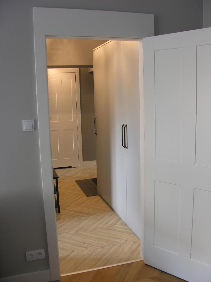 Dworcowa 100 M Do Pkp Apartment *